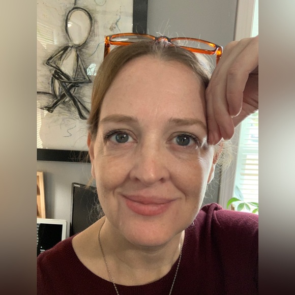 Meet your Posher, Wen of Second Spring Sales! - Picture 4 of 7